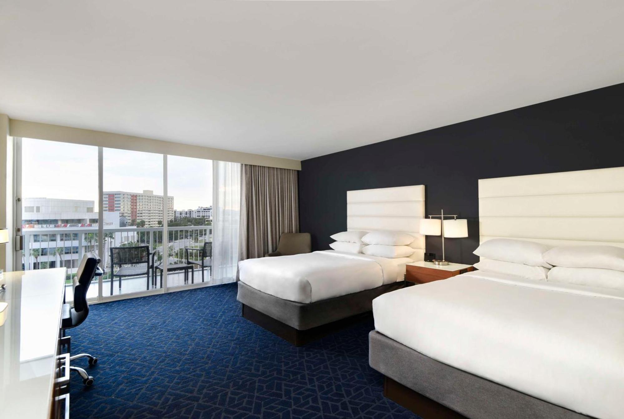 Hotel Tampa Riverwalk Bagian luar foto