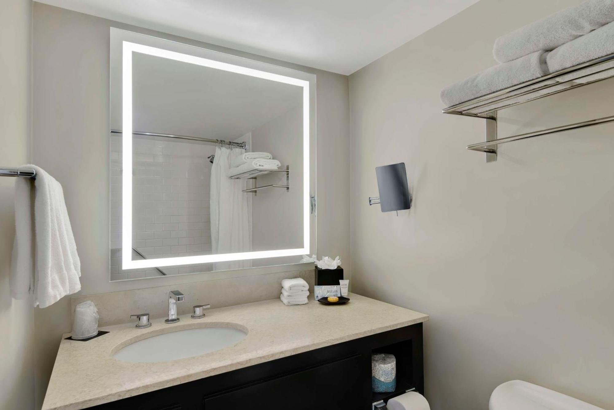 Hotel Tampa Riverwalk Bagian luar foto