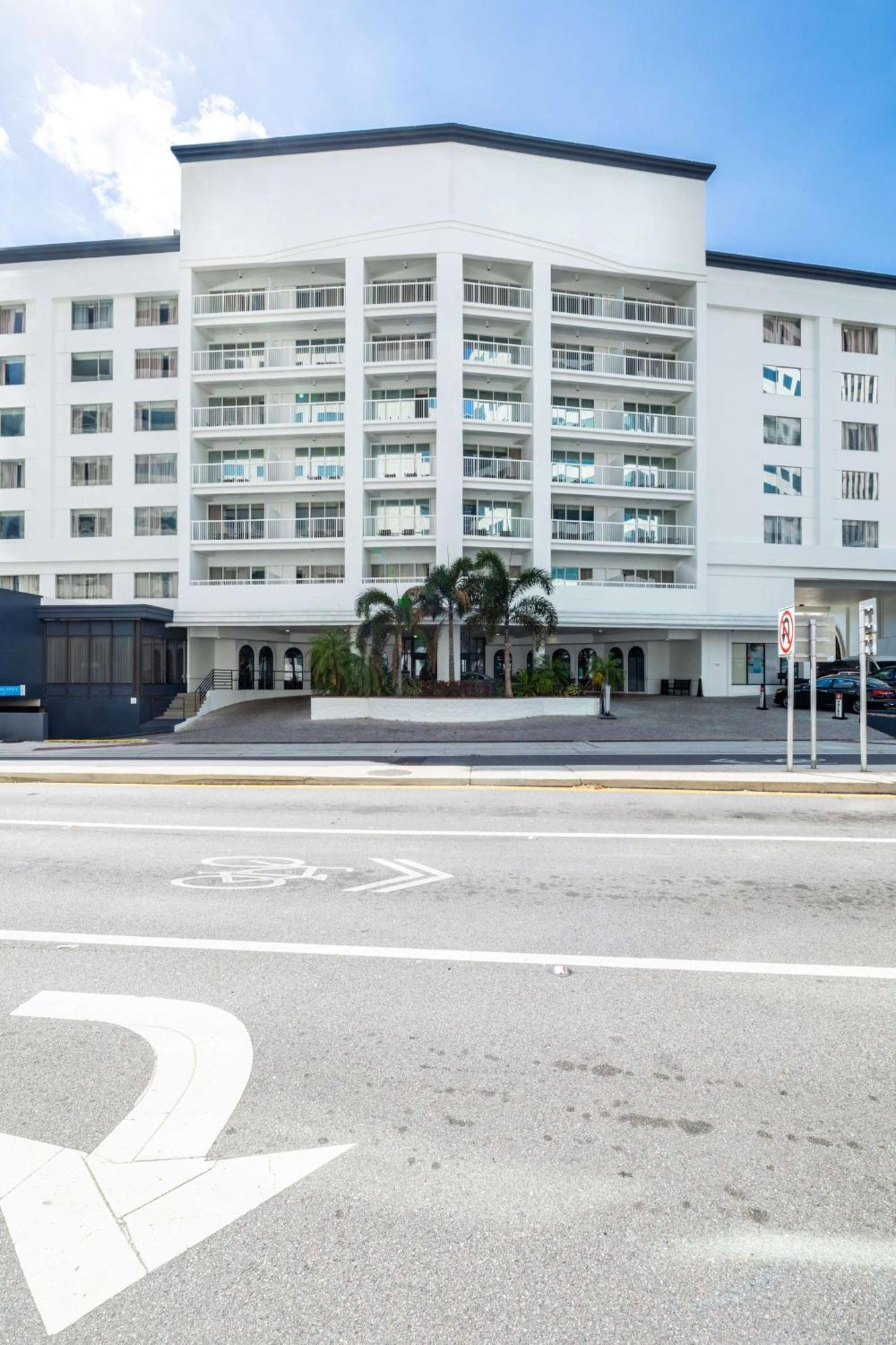 Hotel Tampa Riverwalk Bagian luar foto